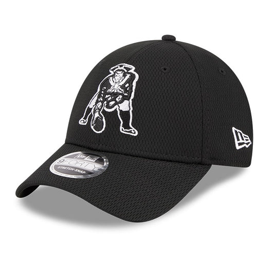 New England Patriots New Era Throwback Authentic 9FORTY Stretch Adjustable Snapback Hat