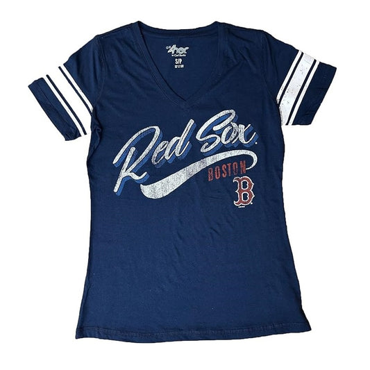 Camiseta de mujer con cuello en V y diseño desgastado de los New York Yankees Ballpark