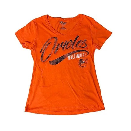Camiseta de mujer con cuello en V y diseño desgastado de los New York Yankees Ballpark