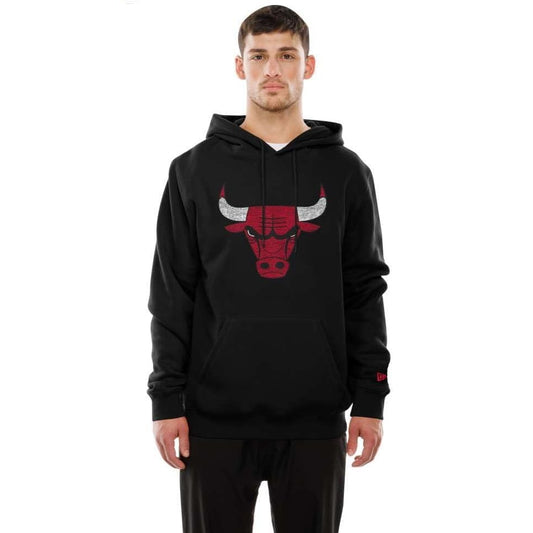 Chicago Bulls New Era Men's Distressed Logo Hoodie Sweatshirt