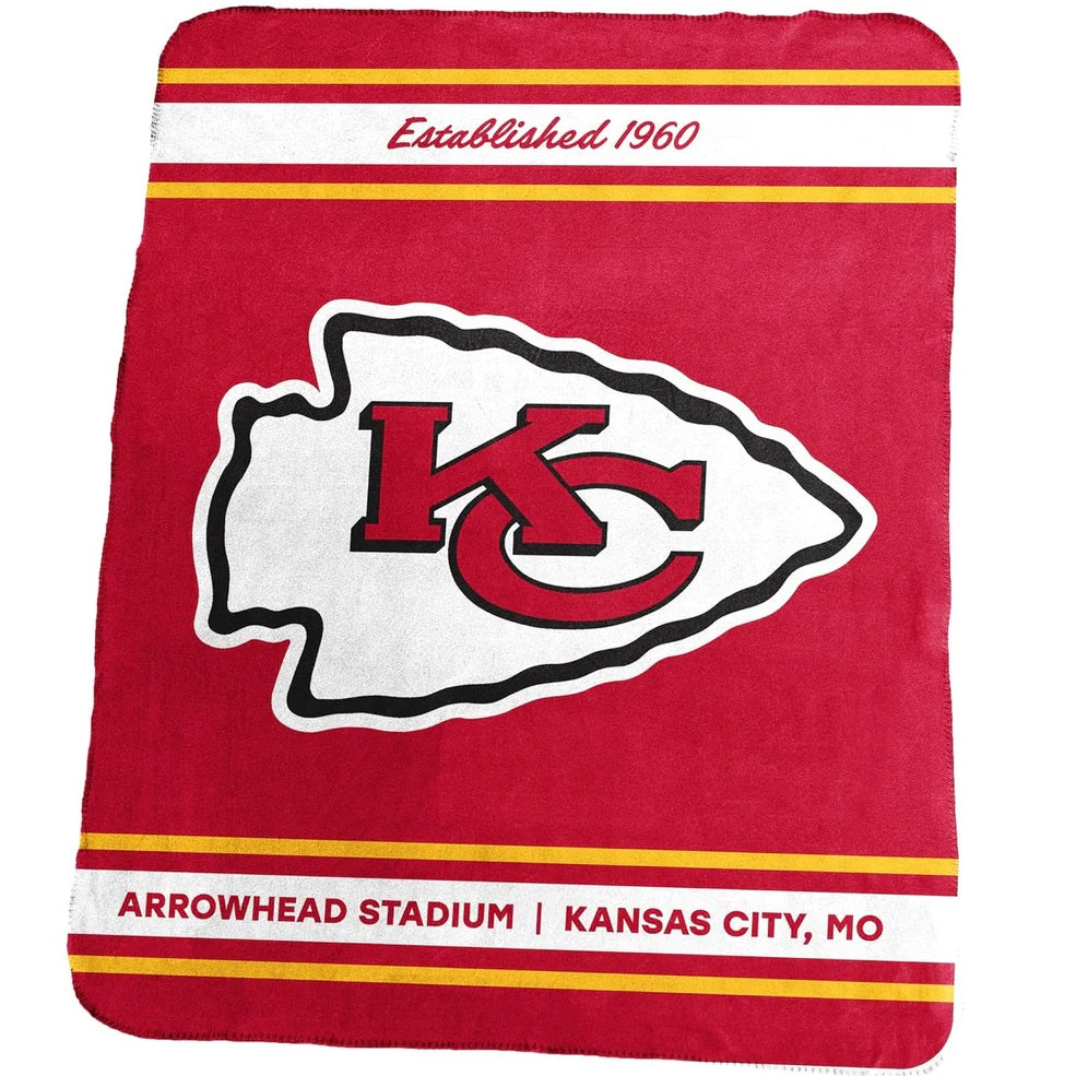 Kansas City Chiefs 50" x 60" Stadium Classic Fleece Throw Blanket