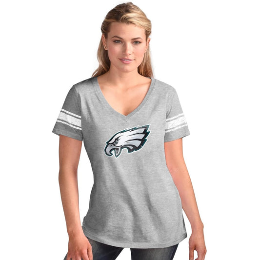 Camiseta de mujer con cuello en V y diseño desgastado de los New York Yankees Ballpark